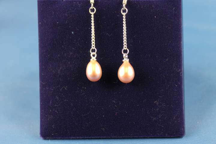 products-Genuine pearl necklace